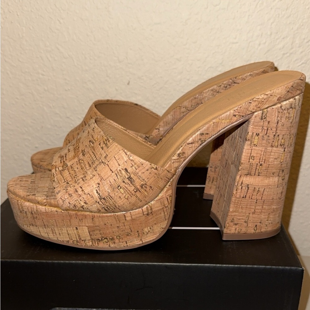 Shop Shu - Cork chunky heel